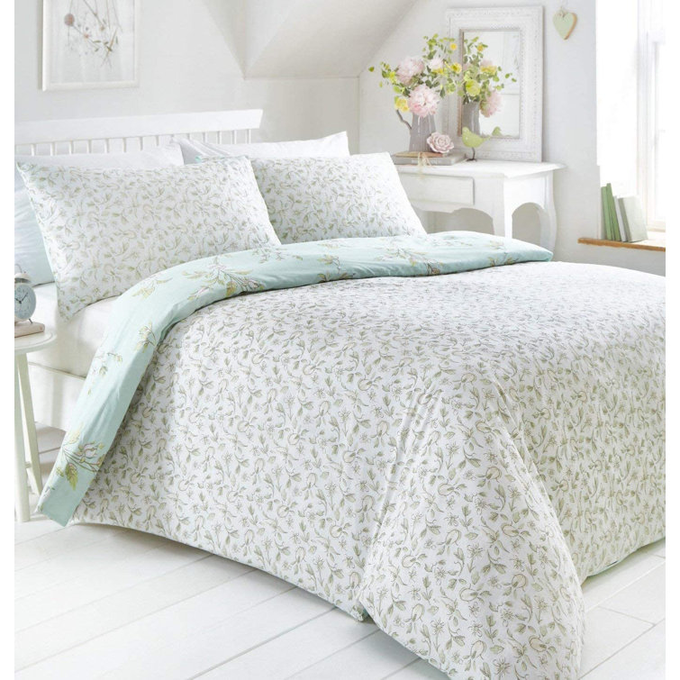 Etta Avenue Abdiel Timeless Floral Easycare Polycotton Duvet Cover Set